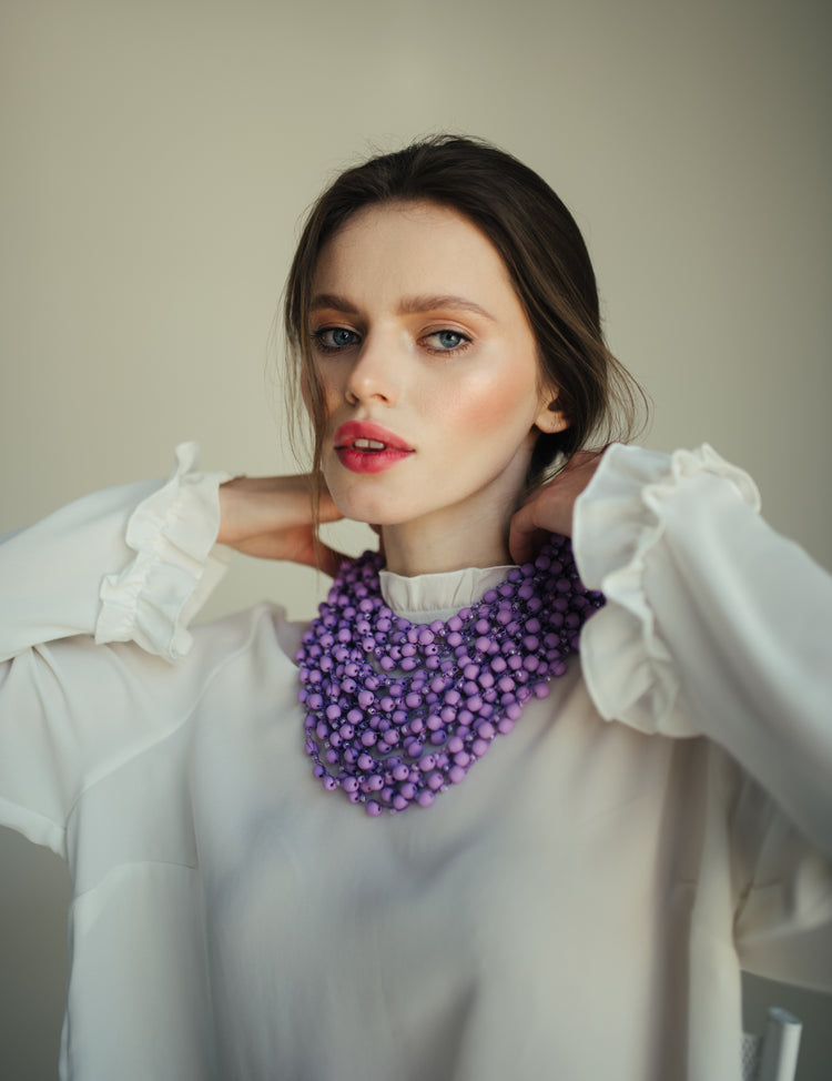 Matte lilac necklace