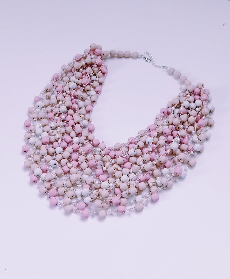 Necklace with matte beads in the color of pink hydrangea
