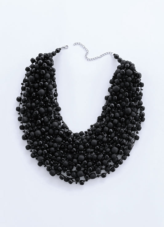 Mysterious black bead necklace with glossy and matte beads